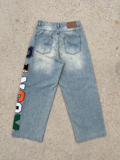 CHENILLE PATCH WASHED DENIM